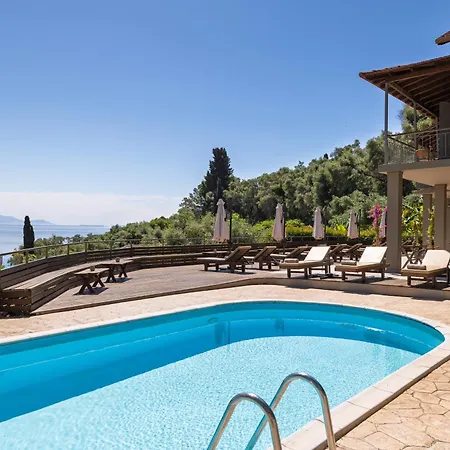 Villa Manolatou